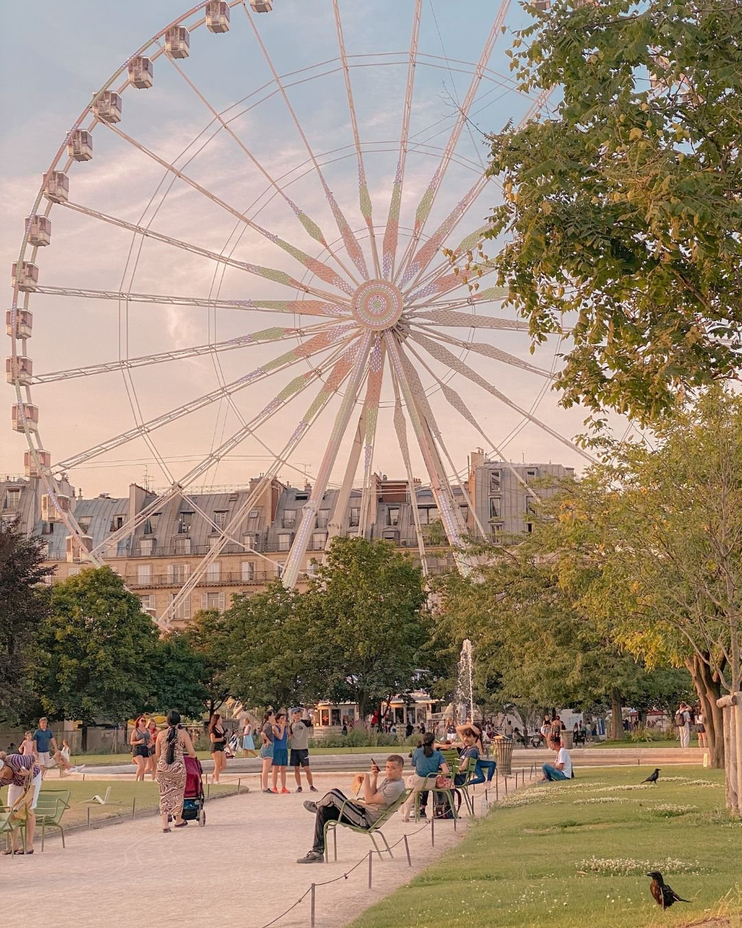 7 Best Dreamy Photo Spots You Need To See in Paris, France