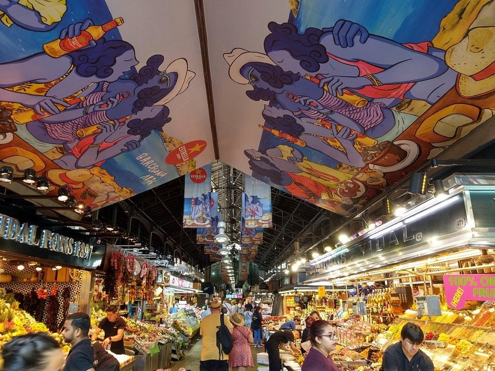 market la boqueria barcelona the most beautiful photo spot in barcelona